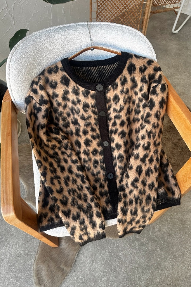 Yumoş Leopar Camel Hırka