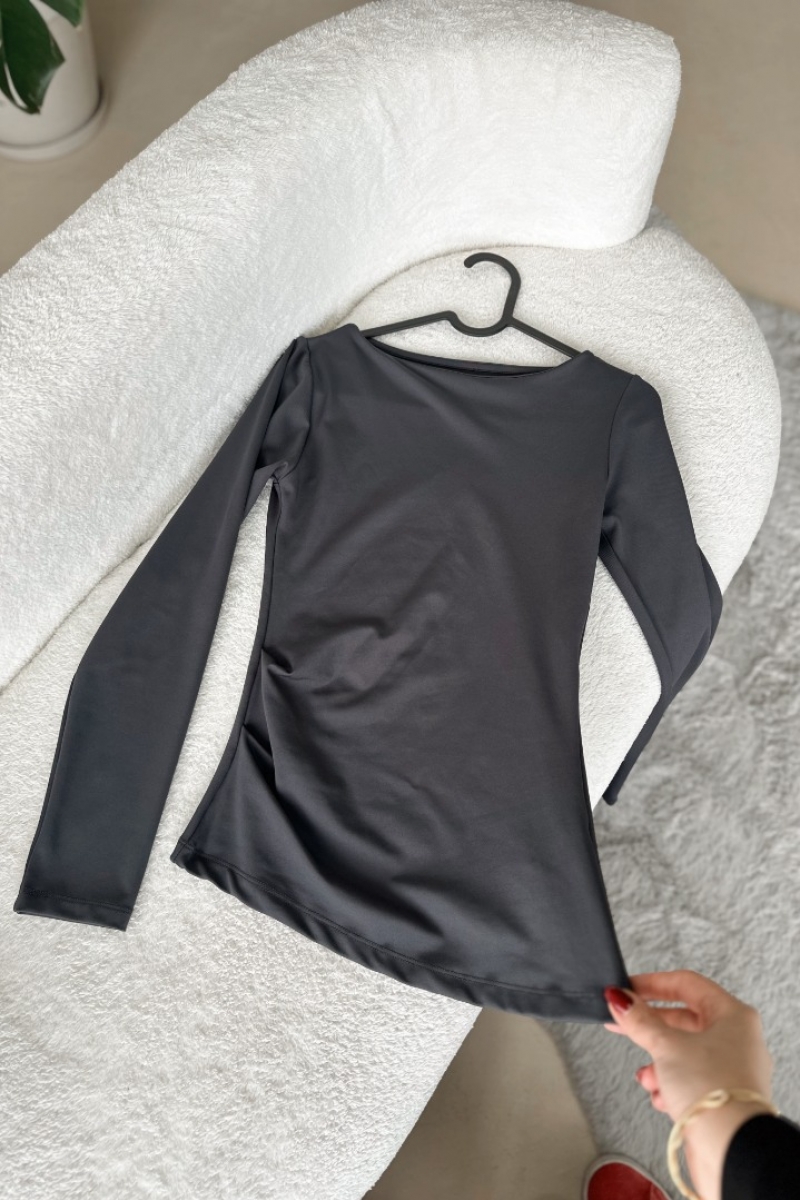 Leyla Anrasit Asimetrik Bluz