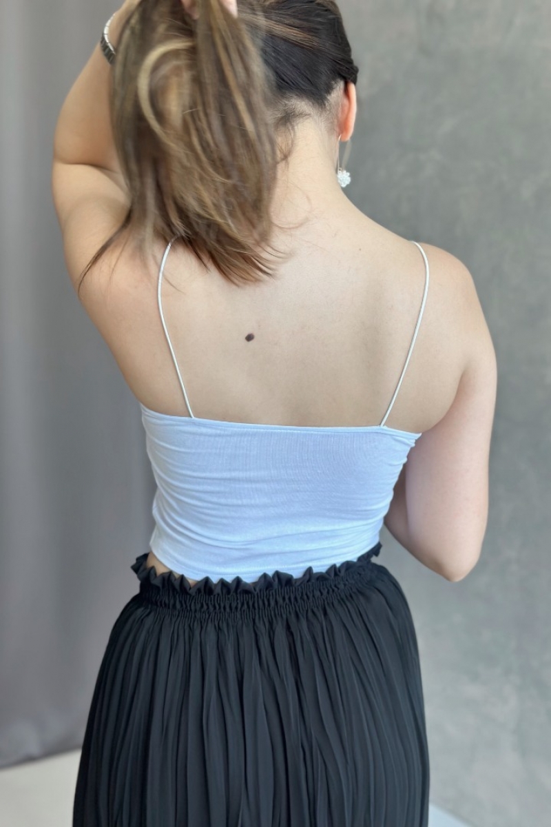 İlay Mina Beyaz Crop