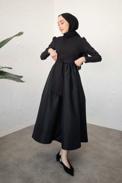 Henna Siyah Uzun Elbise