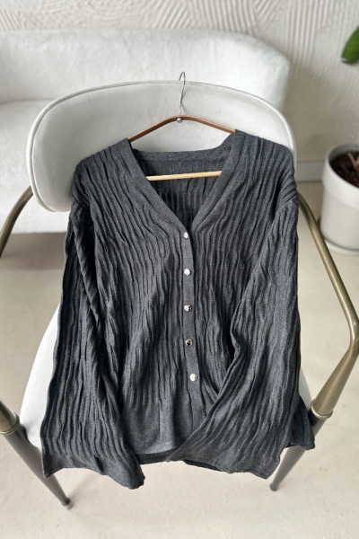 Tanya Antrasit Hırka