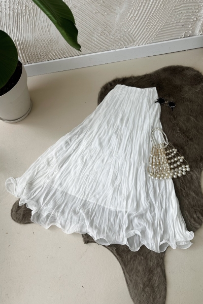 Rana Beyaz Kırışık Volanlı Etek