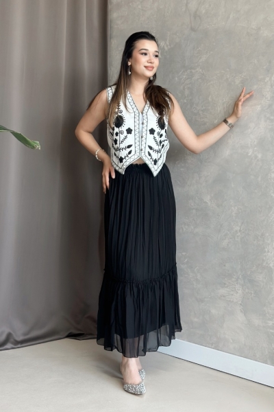 İlay Vala Siyah Uzun Astarlı Pileli Şifon Etek