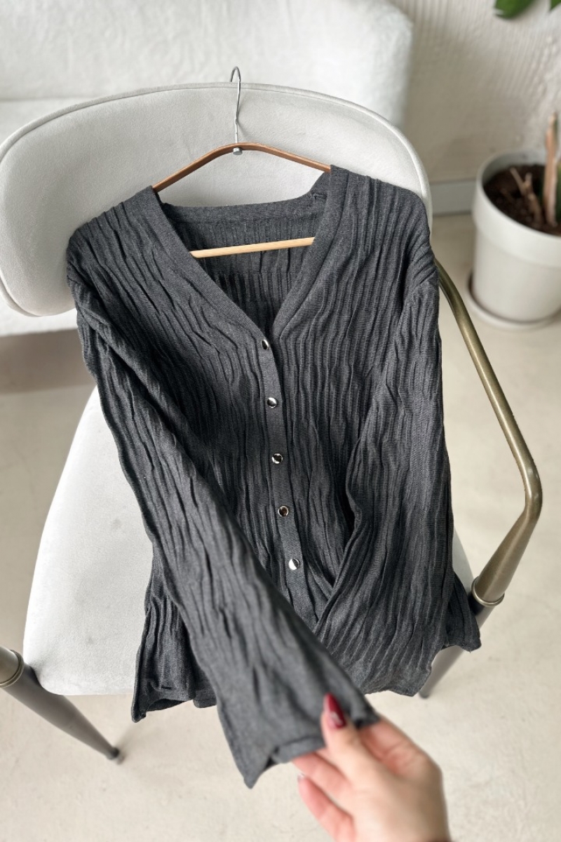 Tanya Antrasit Hırka