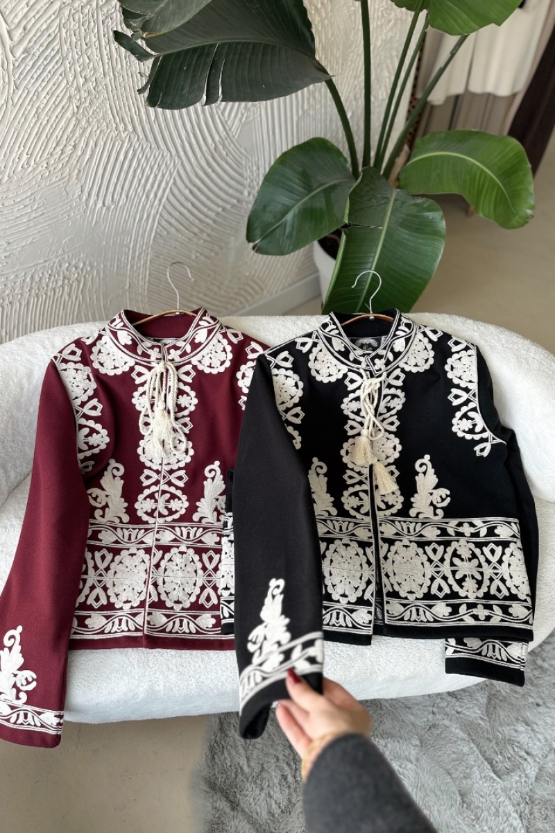 Poll Hira Siyah Ceket