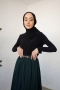 Zahel Siyah Drapeli Dik Yaka Bluz