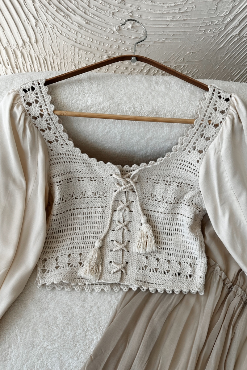 Rozerin Bej Crop Bluz