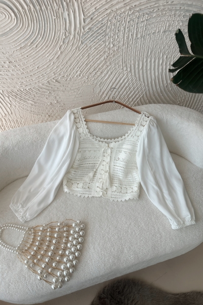 Rozerin Beyaz Crop Bluz