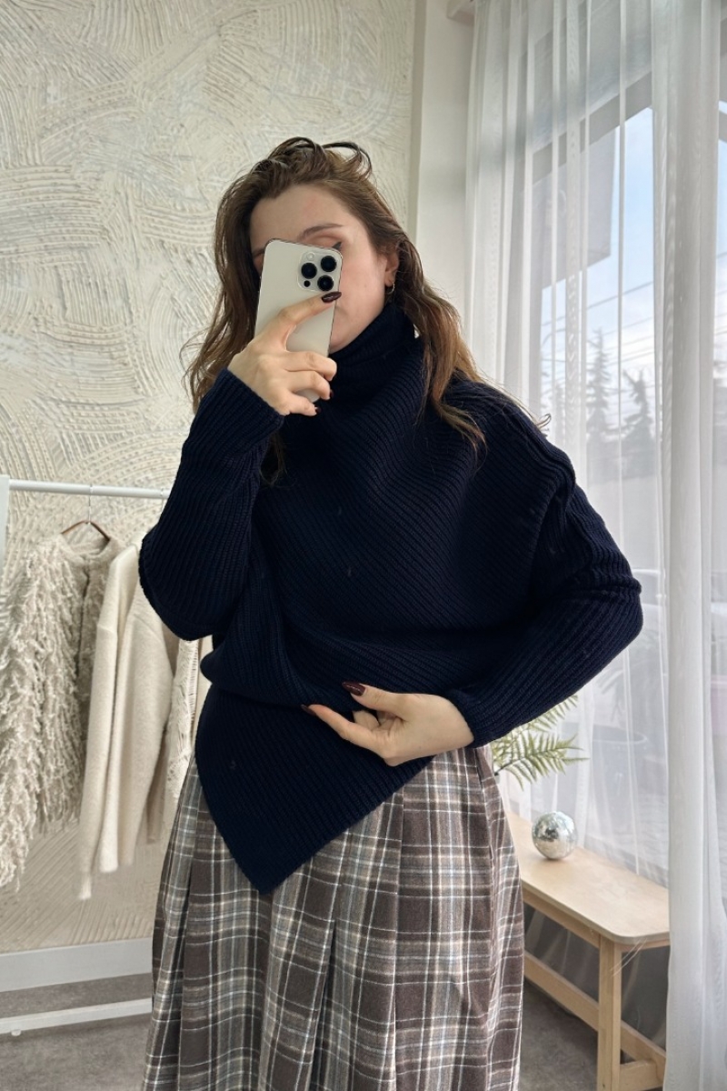 Rachel Lacivert Triko Kazak Panço